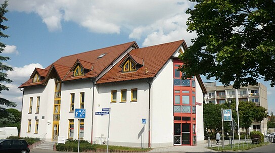 Torgau, Platz der Freundschaft 3: Außenansicht Gewerbeimmobilie