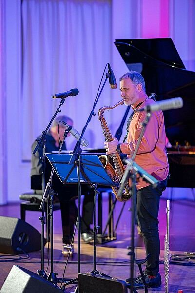 Wirtschaft trifft Kultur: Impressionen vom Konzert der LAMETTA FIVE in der Alten Börse am 30.11.2023. Bild erstellt von Hermann Hertrampf.