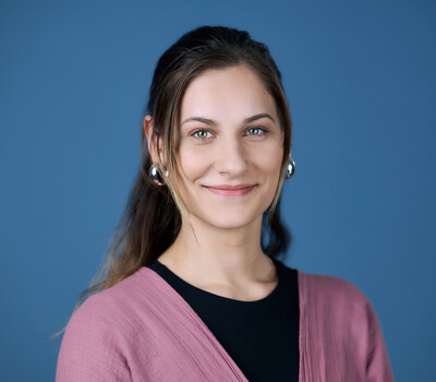 Porträt von Carolin Lange