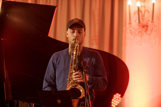 Impressionen vom Wirtschaft trifft Kultur-Konzert "Violet Greens" am 4. April 2025 in der Alten Handelsbörse. 