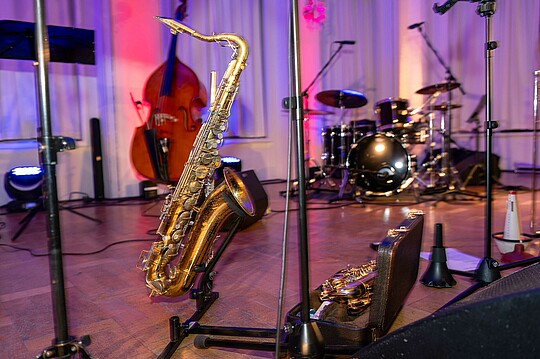 Wirtschaft trifft Kultur: Impressionen vom Konzert der LAMETTA FIVE in der Alten Börse am 30.11.2023. Bild erstellt von Hermann Hertrampf.