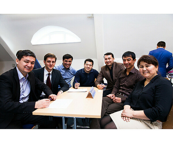 Gruppenfoto der internationalen Veranstaltung der GIZ, des BMWI und der IHK zu Leipzig