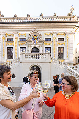 Impressionen von "Wirtschaft trifft Kultur" am 23.05.24 mit Pascal von Wroblewsky und dem Lora Kostina Trio