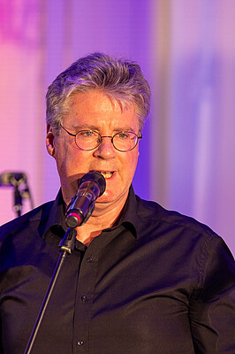 Impressionen von "Wirtschaft trifft Kultur" am 23.05.24 mit Pascal von Wroblewsky und dem Lora Kostina Trio