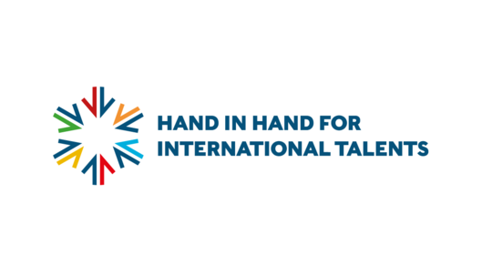 Logo Hand in Hand for international Talents