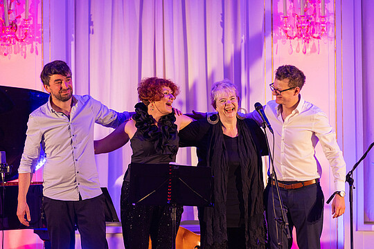 Impressionen von "Wirtschaft trifft Kultur" am 23.05.24 mit Pascal von Wroblewsky und dem Lora Kostina Trio
