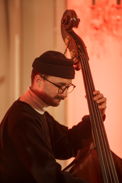Impressionen vom Wirtschaft trifft Kultur-Konzert "Violet Greens" am 4. April 2025 in der Alten Handelsbörse. 