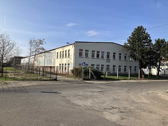Außenansicht Halle