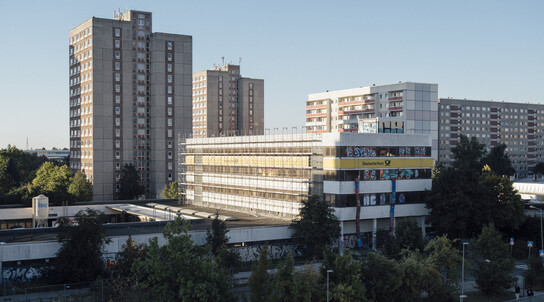 Außenansicht Schule