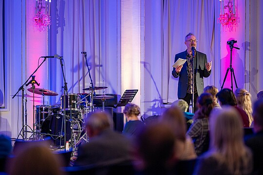 Wirtschaft trifft Kultur: Impressionen vom Konzert der LAMETTA FIVE in der Alten Börse am 30.11.2023. Bild erstellt von Hermann Hertrampf.