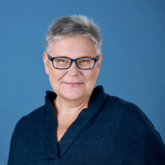 Porträt von Regine Neuhaus