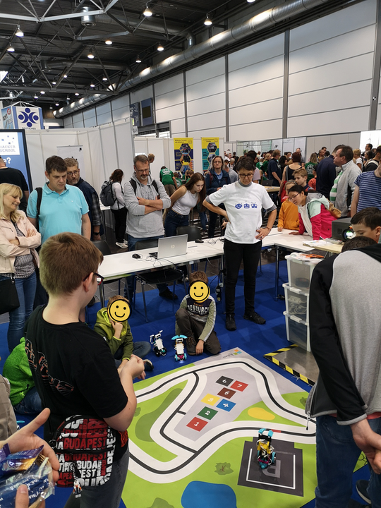 Aufnahmen des Robotik-Angebots auf der Messe "modell-hobby-Spiel 2023"