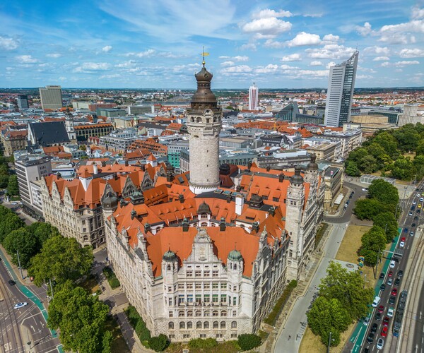 Luftbild des Neuen Rathauses Leipzig