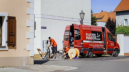 Elektriker bei der Arbeit