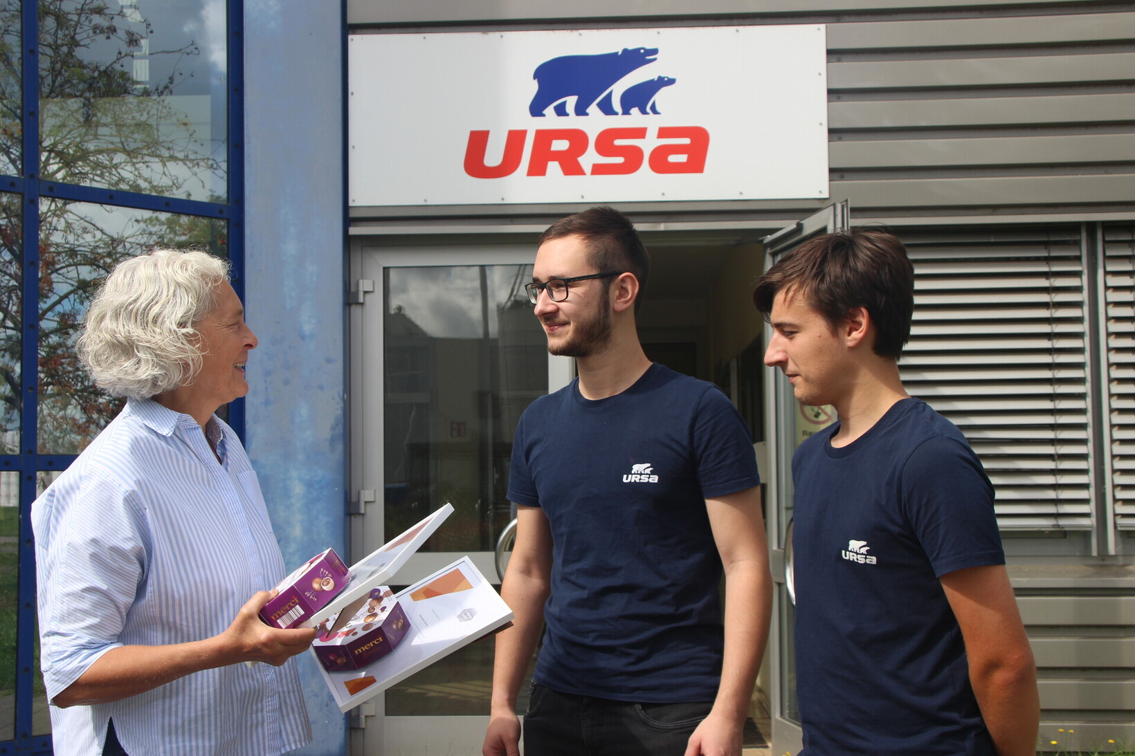 Urkundenüberreichung bei URSA | © Volker Hartmann-Tanner / IHK zu Leipzig © Volker Hartmann-Tanner / IHK zu Leipzig