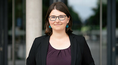 Portrait Julia Friedrich